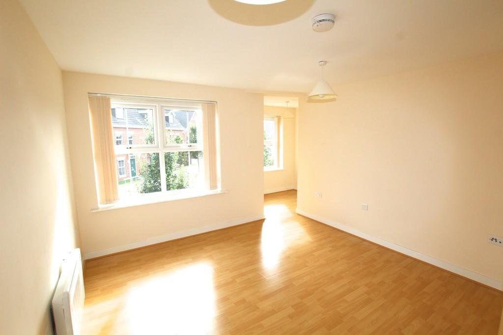 Property photo 3 of 7 Picture No. 06