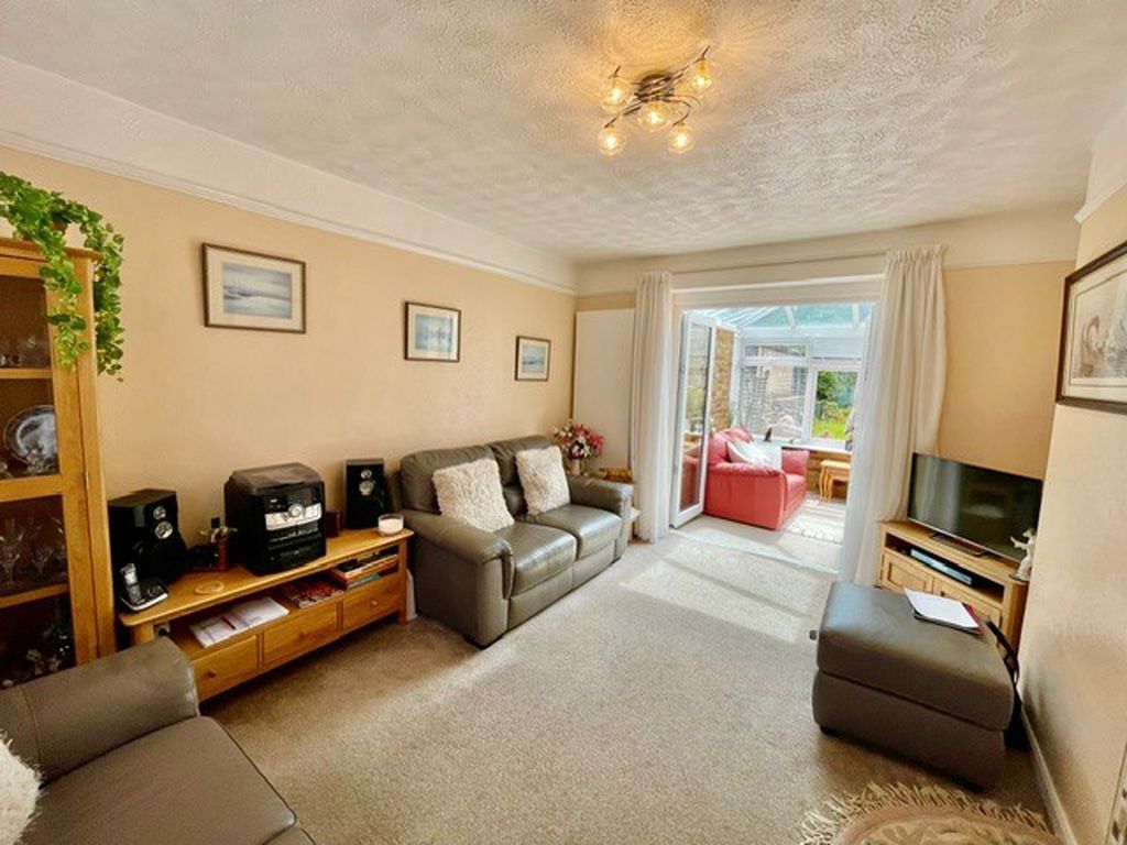 Property photo 2 of 11 Photo 7