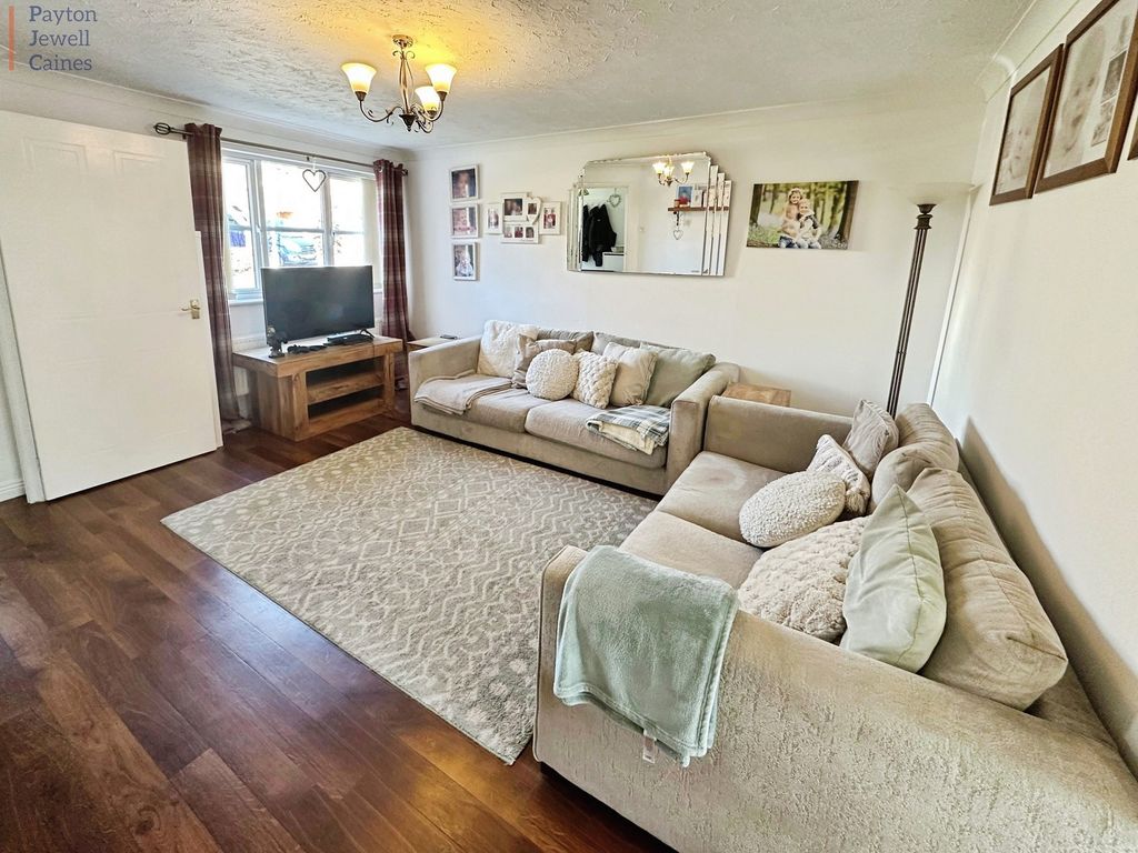 Property photo 2 of 10 Not Specified