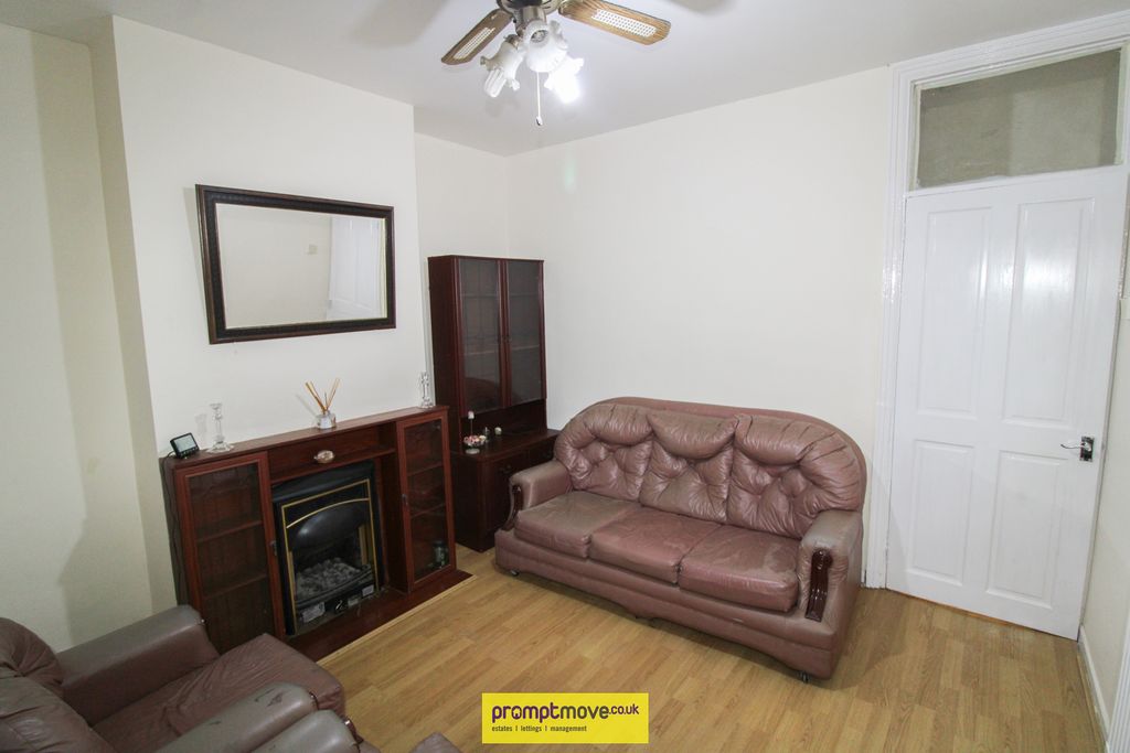 Property photo 3 of 9 Na