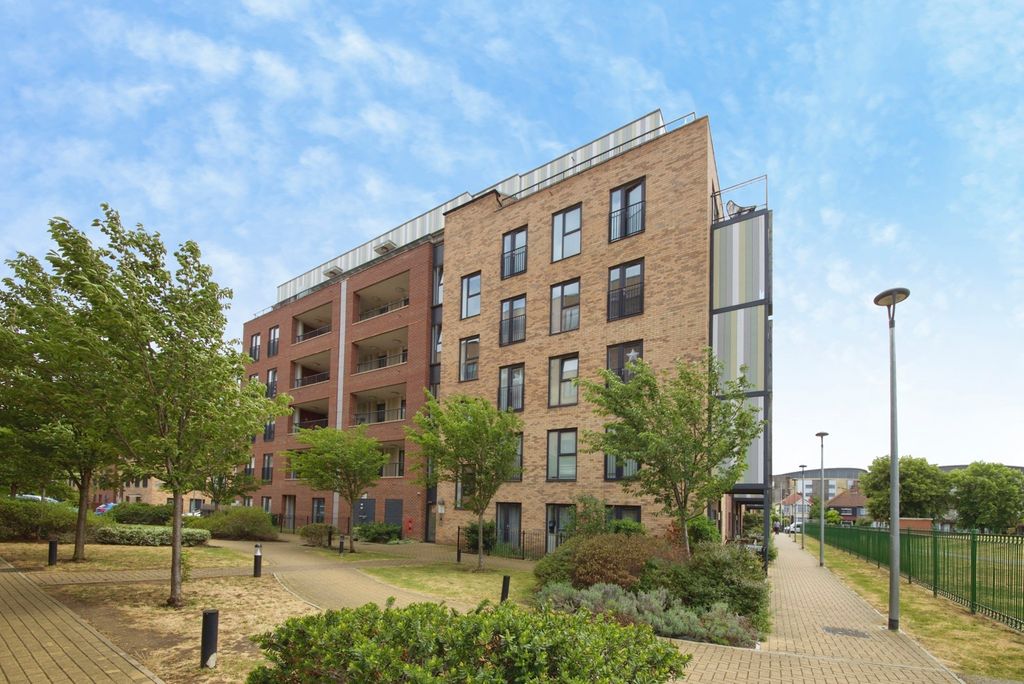 Property photo 1 of 13 Pbox-Img.Jpg