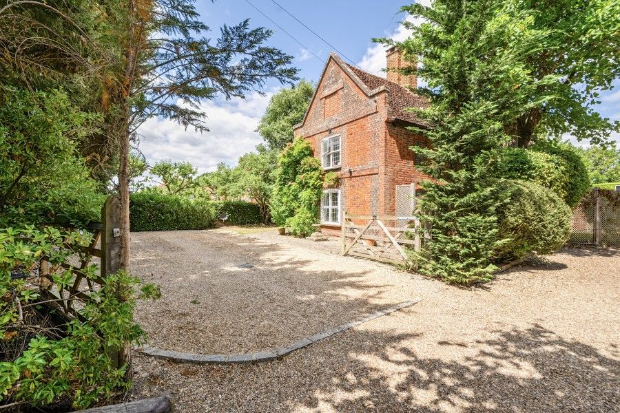 Property photo 3 of 22