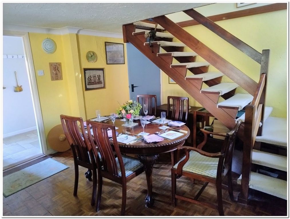 Property photo 2 of 29