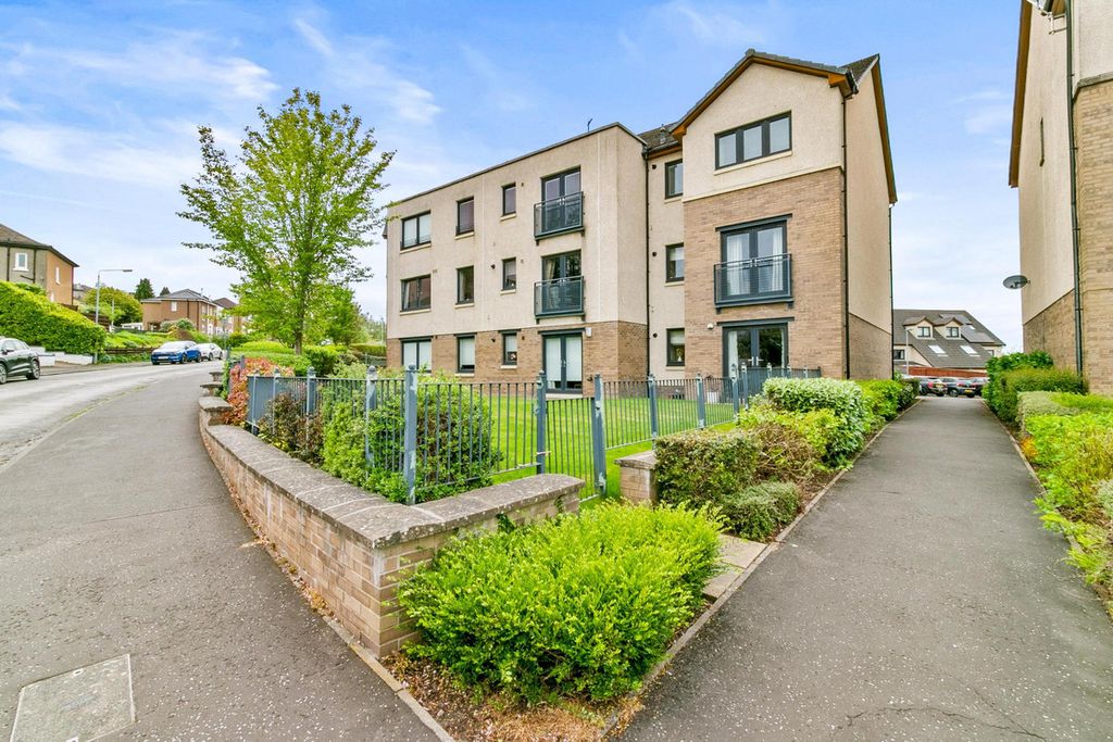 Property photo 1 of 24