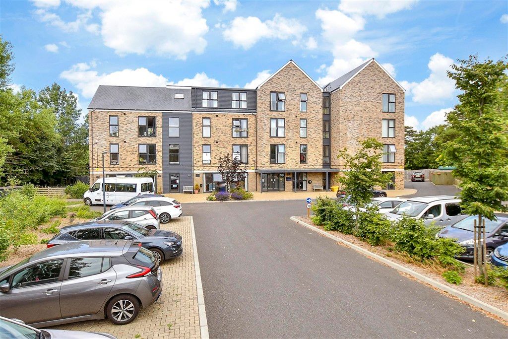 Property photo 1 of 9 Front Web