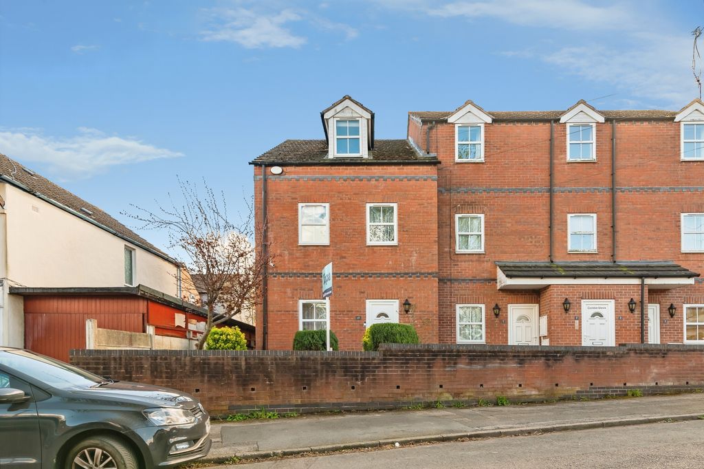 Property photo 1 of 24 Img_9775