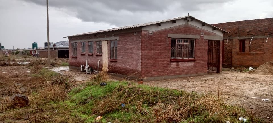 Property photo 1 of 5