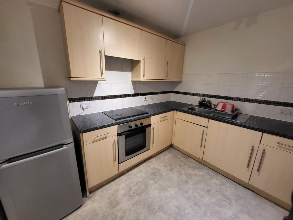 Property photo 3 of 13 Gallery