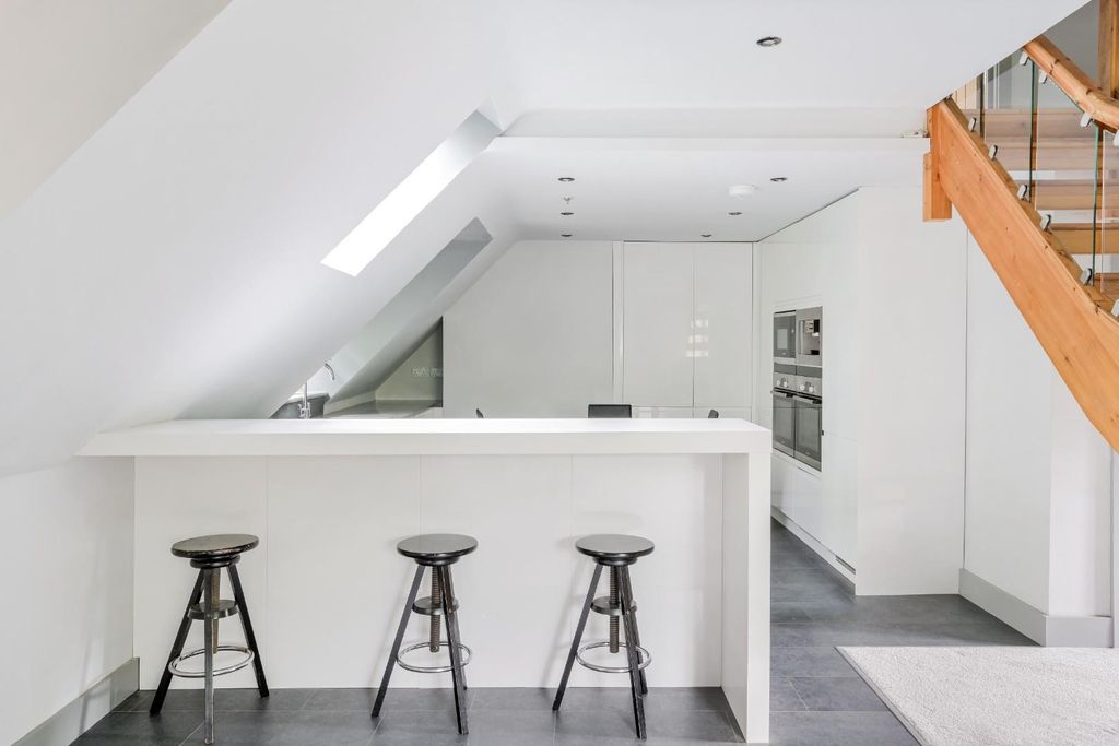 Property photo 3 of 15 Oakdene (12).Jpg