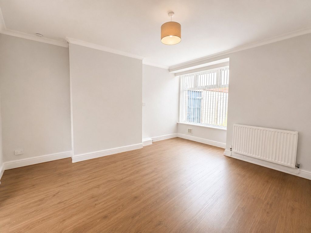 Property photo 3 of 14 Picture No. 10