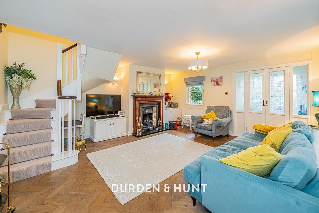 Property photo 2 of 27 York-20.Jpg