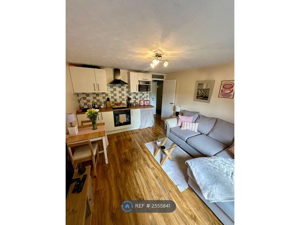 Property photo 2 of 8 Open Plan Living Room