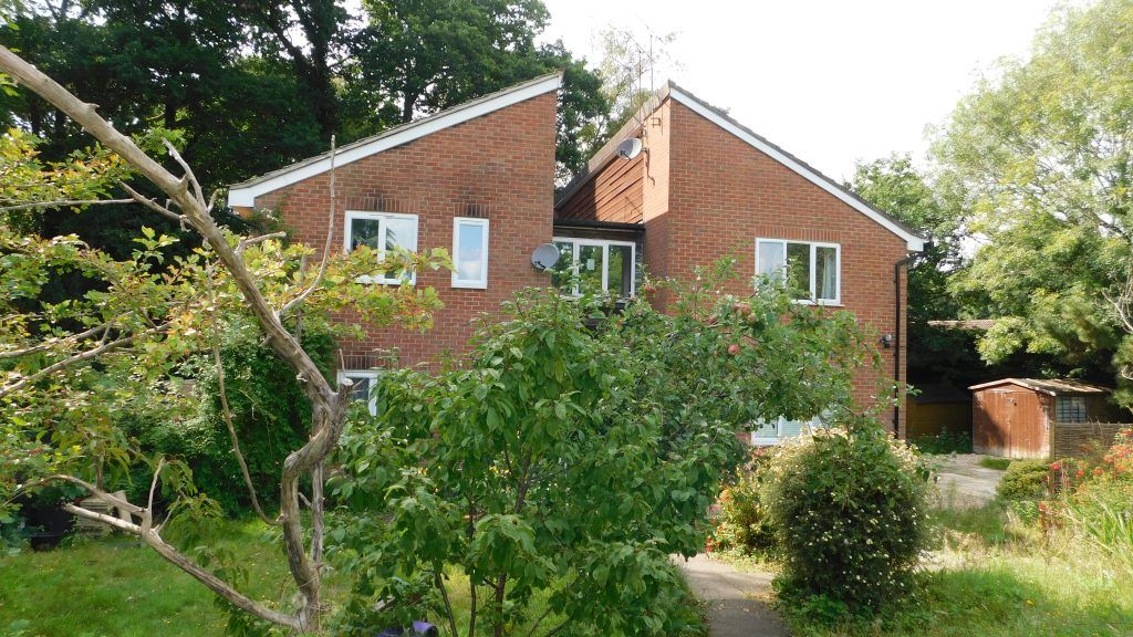 Property photo 1 of 5