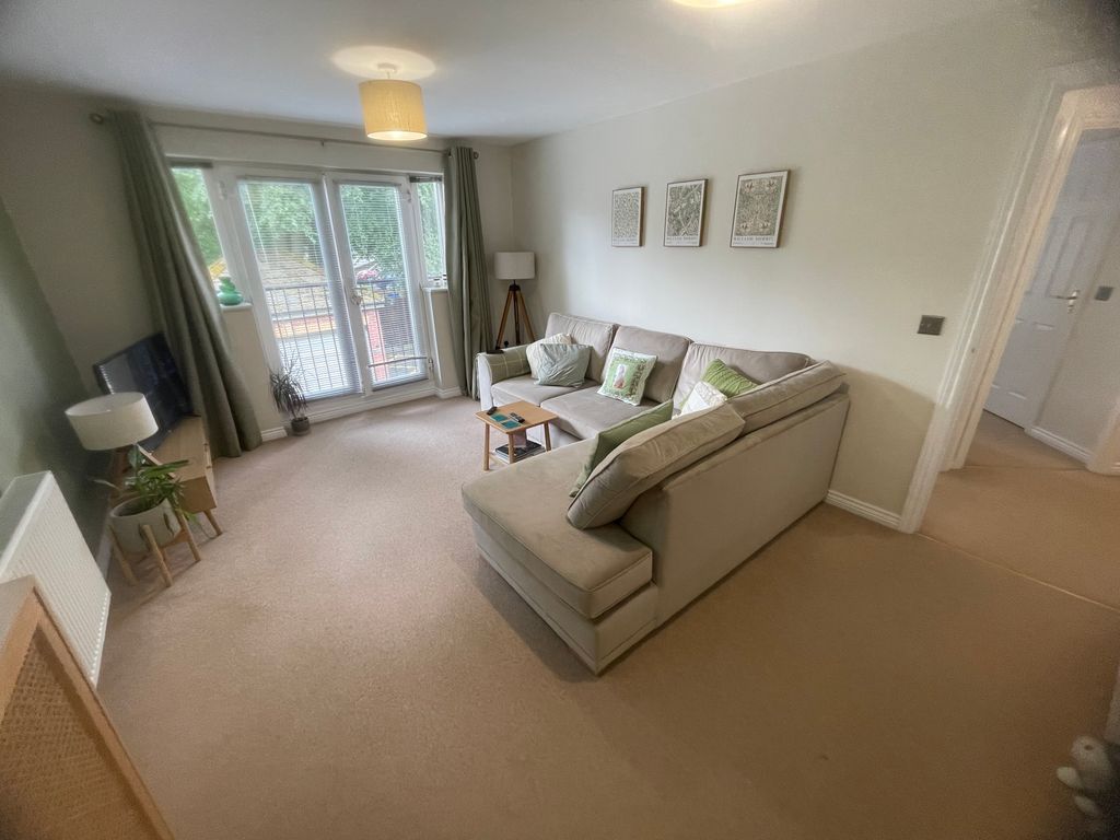 Property photo 3 of 10