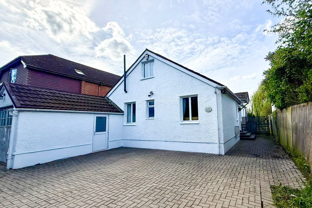Property photo 1 of 15 Front
