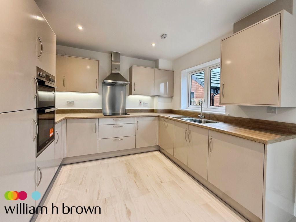 Property photo 3 of 23 Image