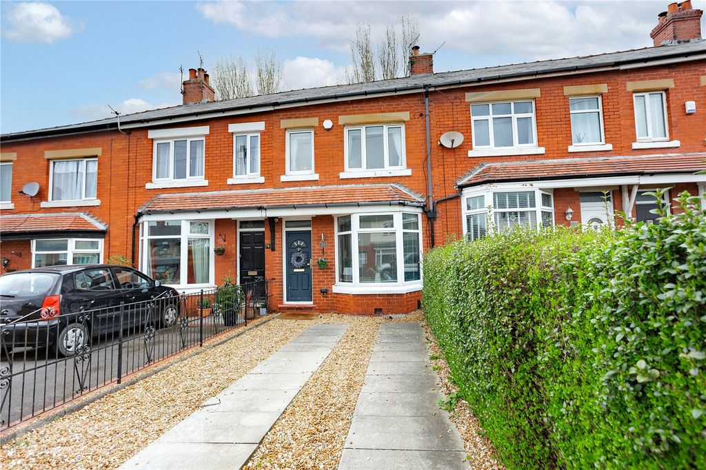 Property photo 1 of 27 Front