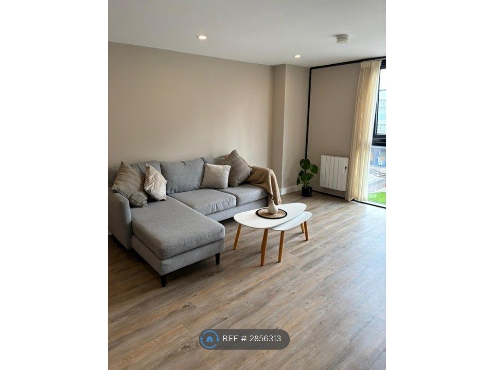 Property photo 3 of 14