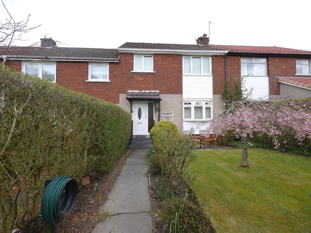 Property photo 1 of 12 P2120223.Jpg