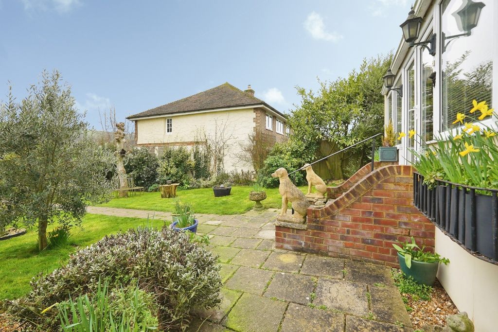 Property photo 3 of 26 Pbox-Img.Jpg