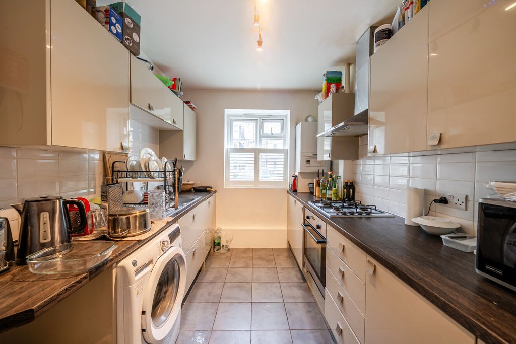 Property photo 3 of 22 1436022-6-69E20E0...