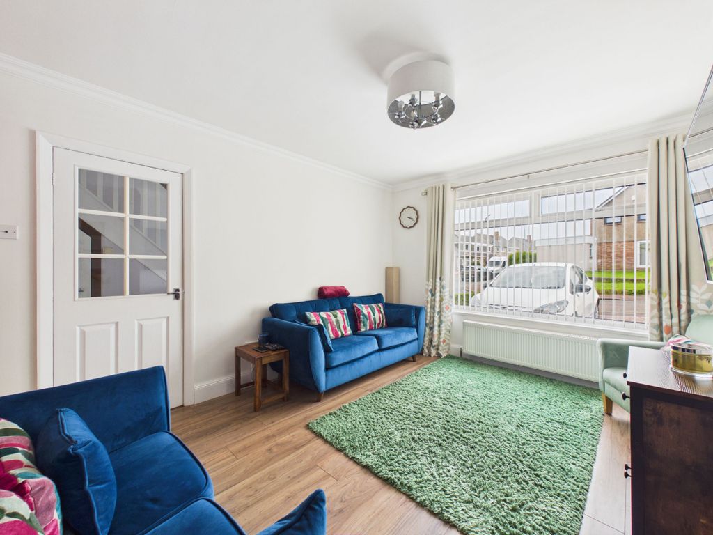 Property photo 2 of 26