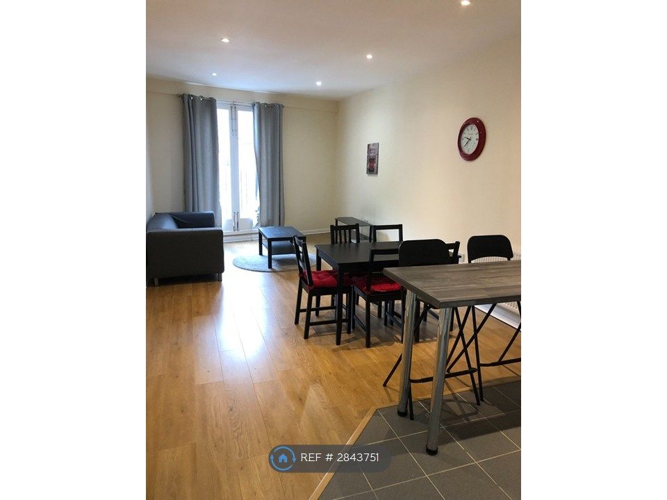 Property photo 2 of 6 Apt 5 Open Plan Kitchen Diner Pic 2