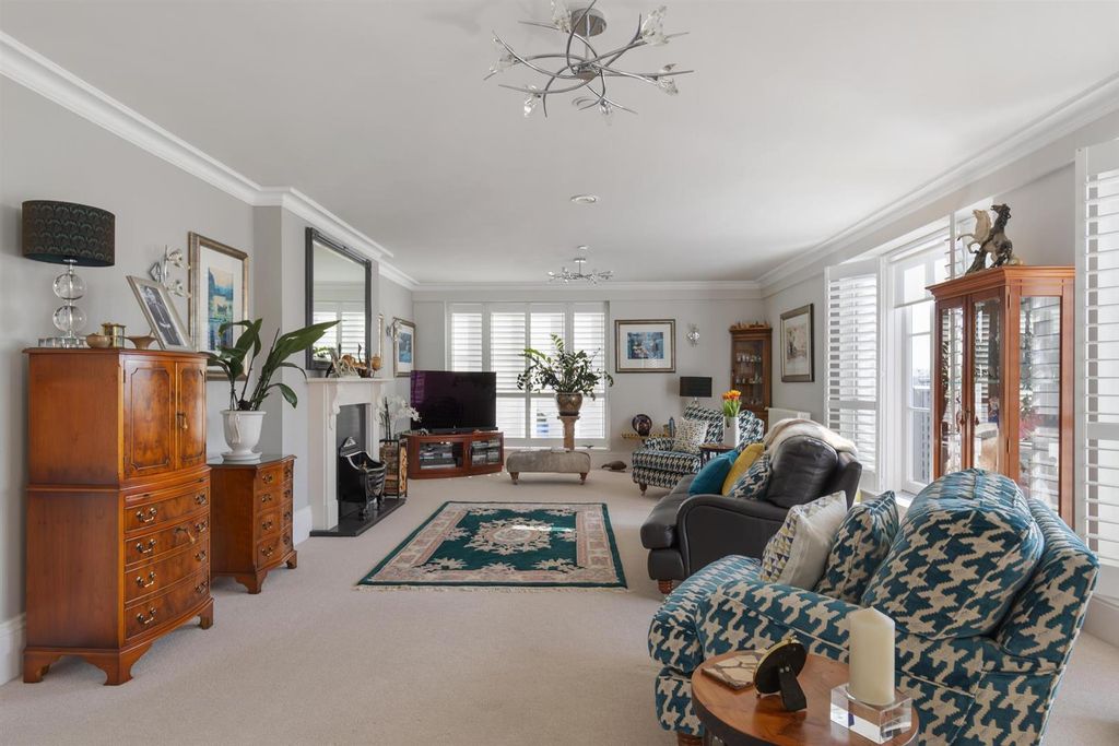 Property photo 3 of 26 010A5336.Jpg