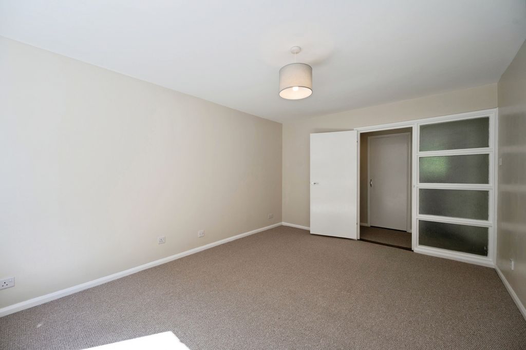 Property photo 2 of 11 Pbox-Img.Jpg