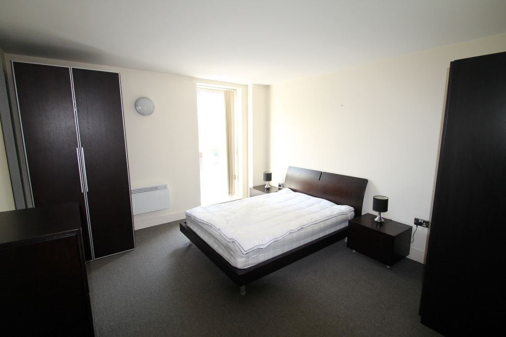 Property photo 2 of 6