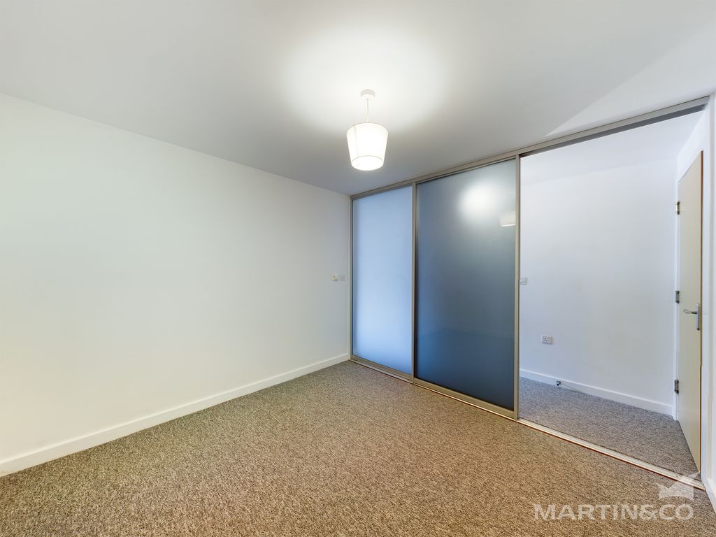 Property photo 3 of 4