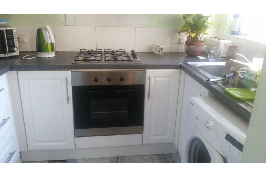 Property photo 2 of 6