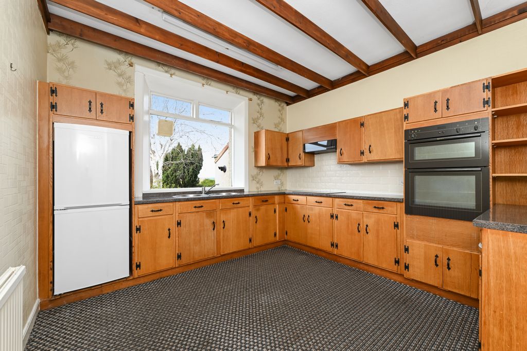 Property photo 2 of 33 Property Image 2