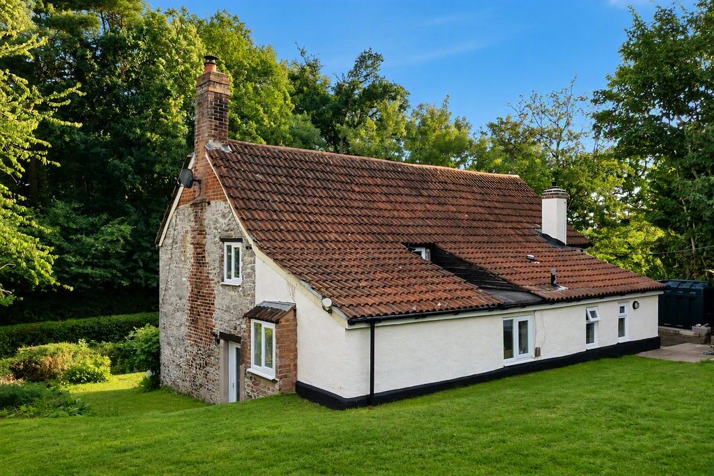 Property photo 1 of 19 Picture No. 22