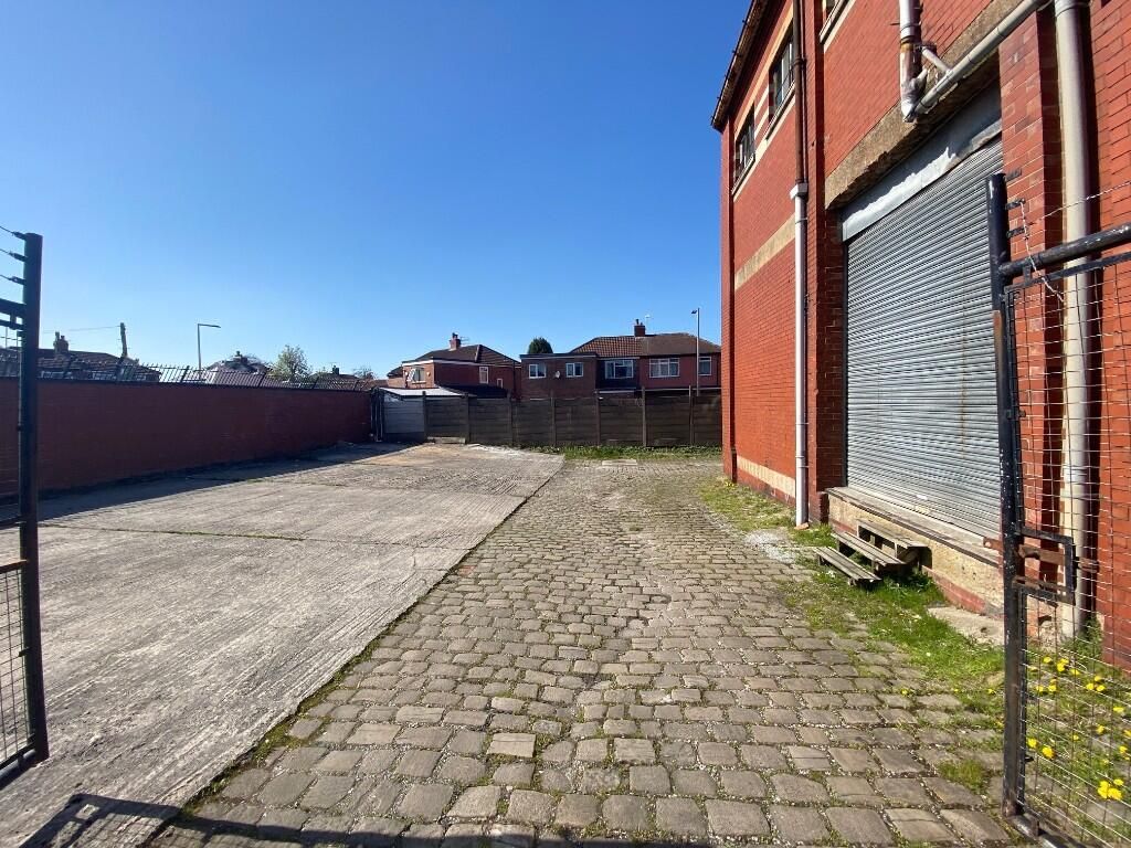 Property photo 3 of 16