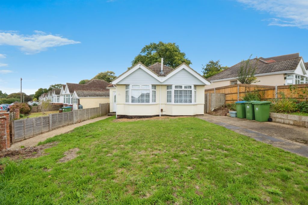 Property photo 1 of 11