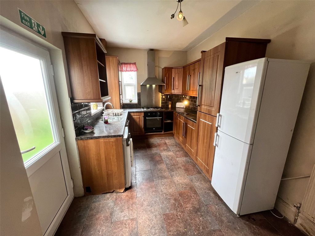 Property photo 3 of 8 Picture No. 08