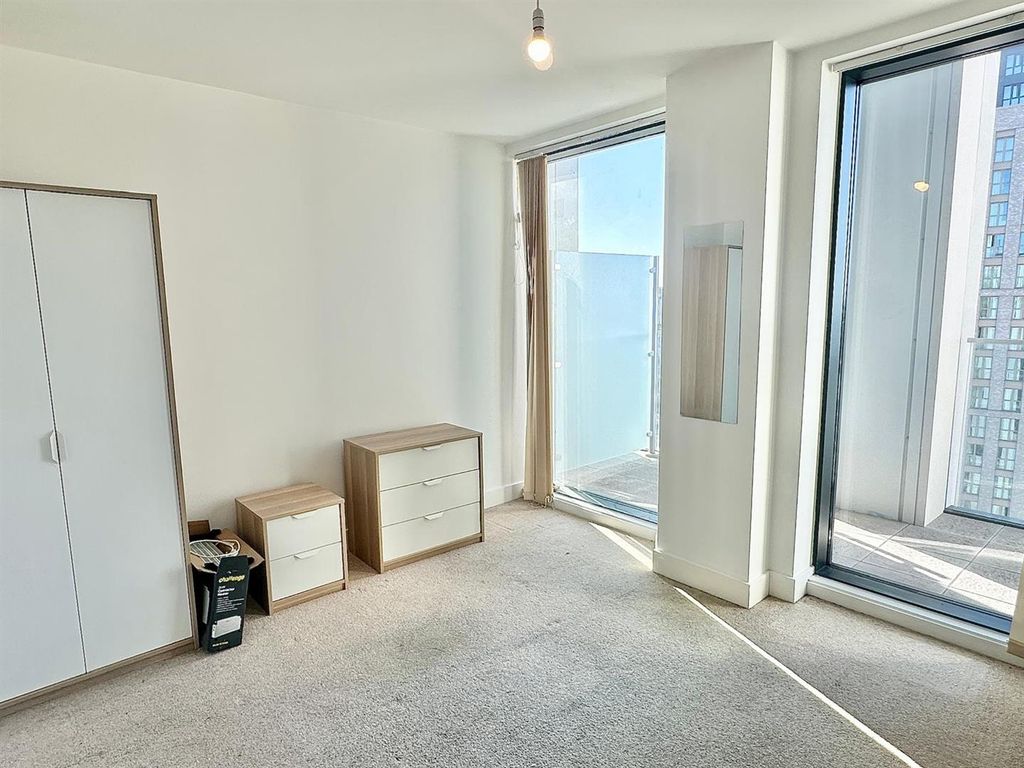 Property photo 2 of 4 Whatsapp Image 2025-10-06 At 3.01.21 Pm (2).Jpeg