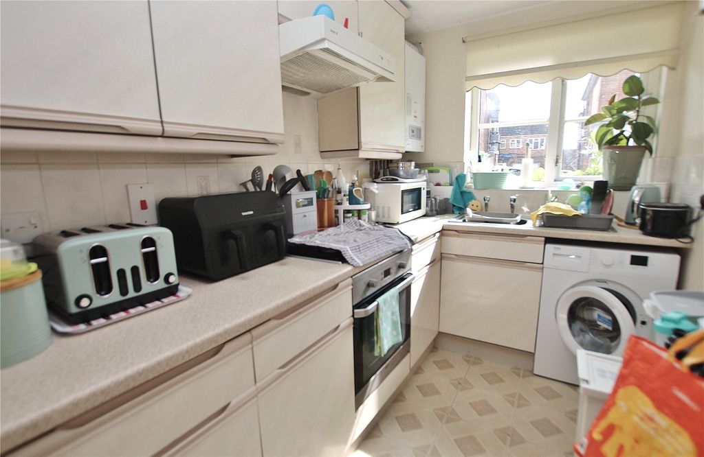 Property photo 2 of 5 Picture No. 05