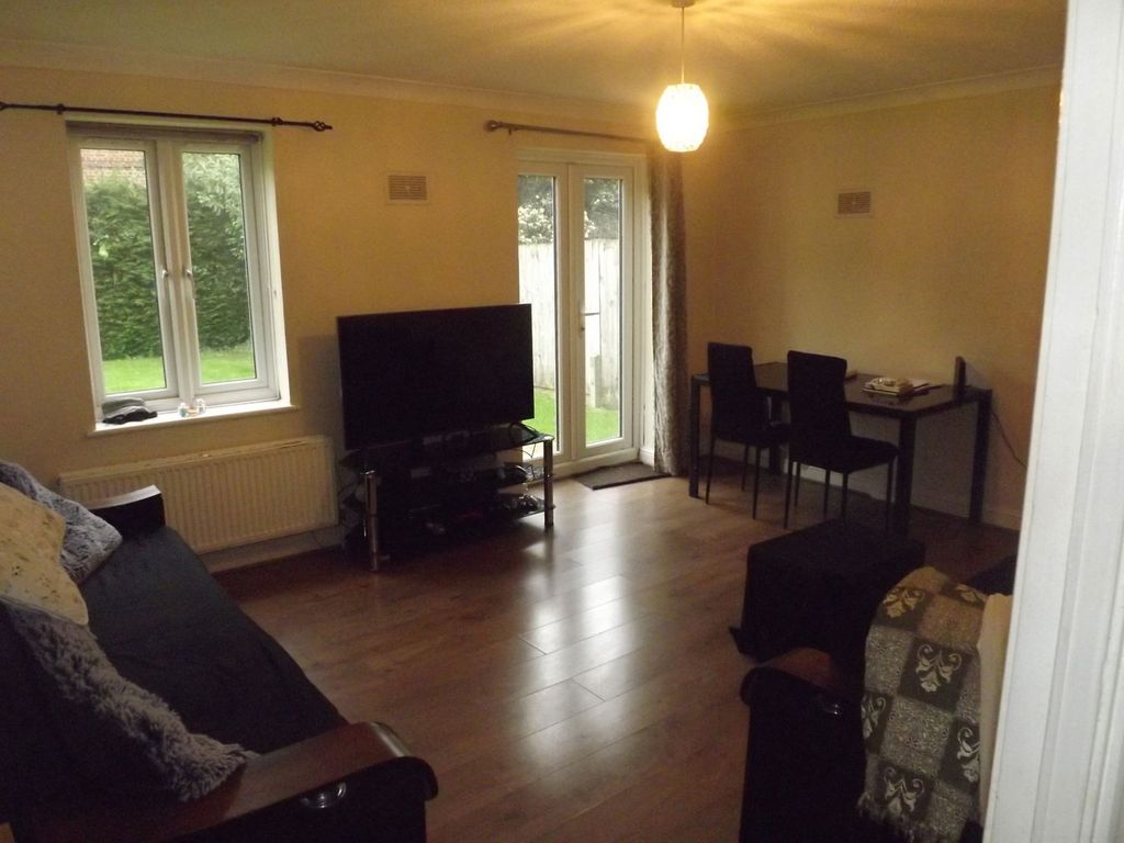 Property photo 3 of 9