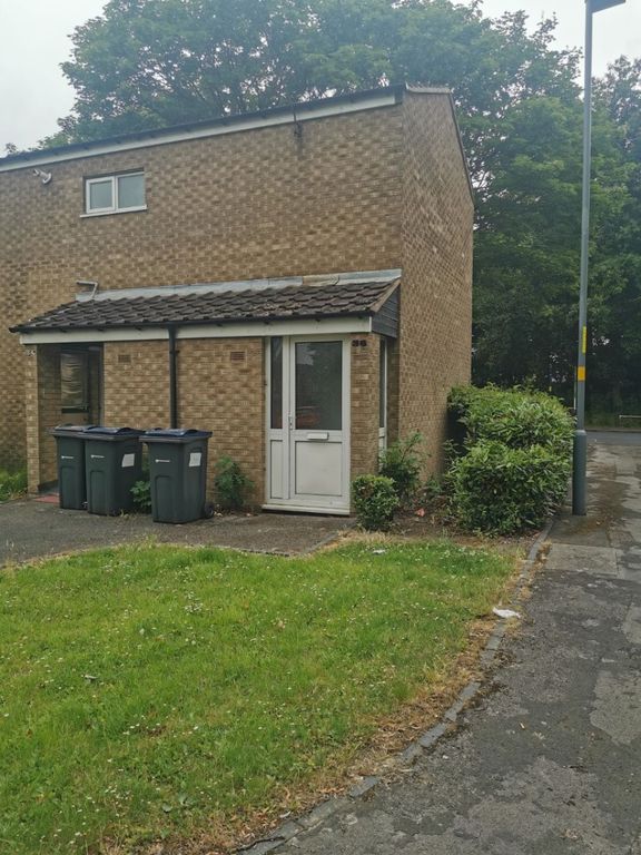 Property photo 1 of 9