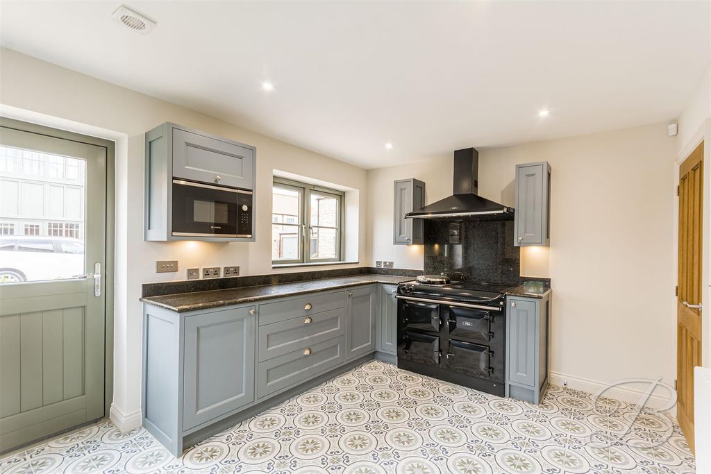 Property photo 2 of 56 Ccltd-36.Jpg