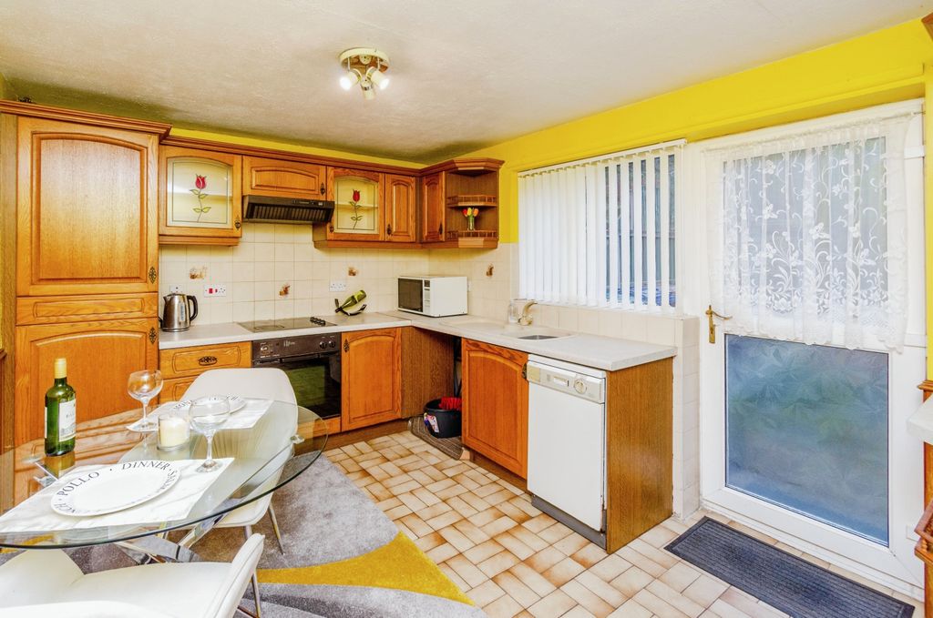 Property photo 3 of 16 Photography