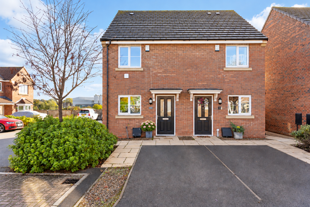 Property photo 2 of 20