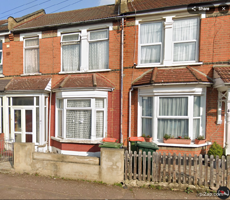 Property photo 1 of 1