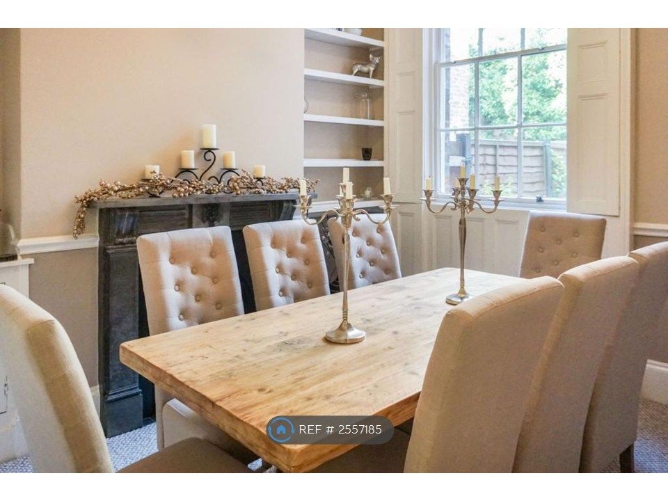 Property photo 3 of 12 Dining