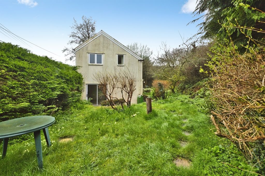 Property photo 2 of 15