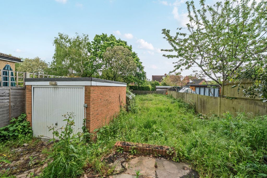 Property photo 2 of 10