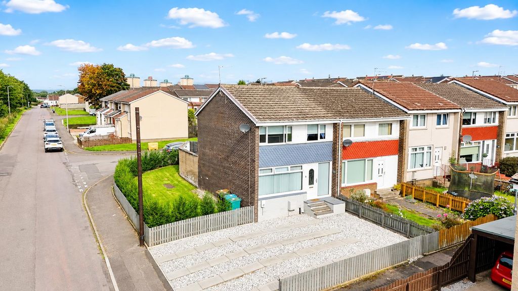 Property photo 1 of 25 External