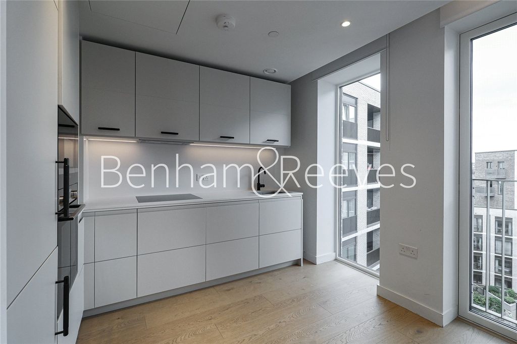 Property photo 3 of 10 Picture No. 04